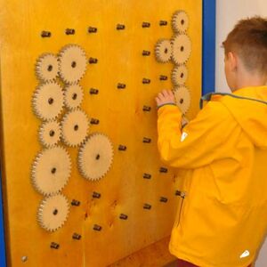 Vernisáž výstavy: POZNÁVEJ SE! 2016